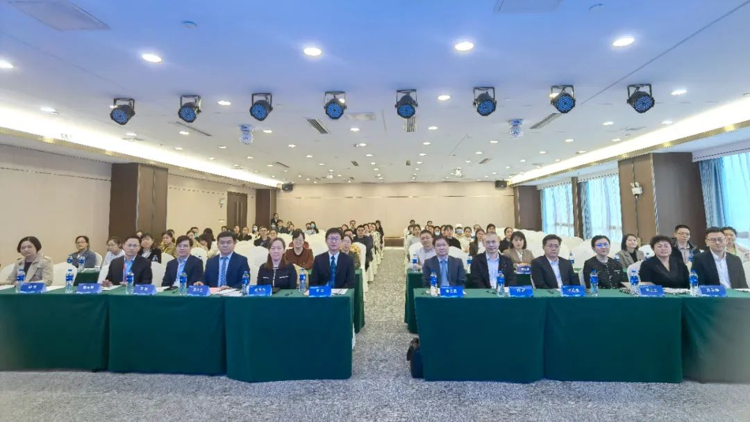 小妲己直播app
举办脑血管病诊疗新进展学习班与脑血管疾病护理岗位胜任力培训班