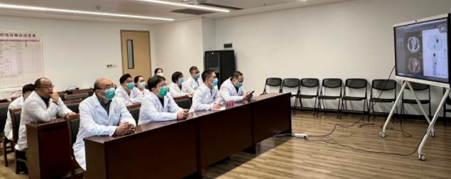 小妲己直播app
（自治区人民医院东院）参加小妲己直播app
基础内科学院疑难病例讨论会