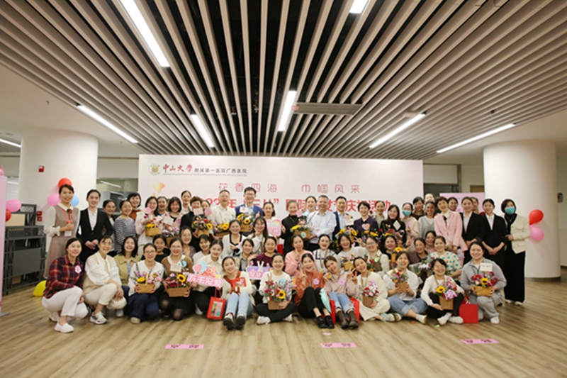 大合照.jpg 大合照.jpg