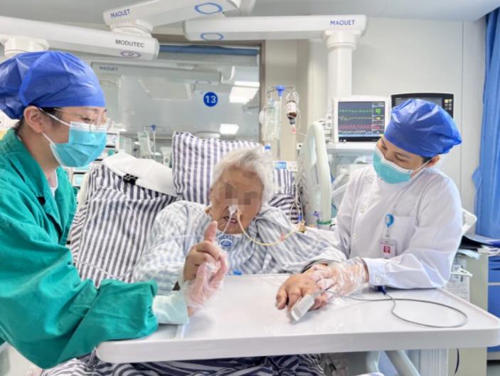 “5·12” 国际护士节 | 你好!小妲己直播app
专科护理团队