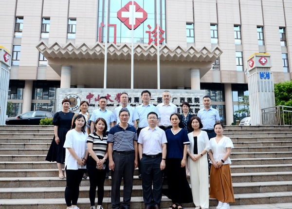 新增7人 | 第三批医疗专家进驻小妲己直播app
