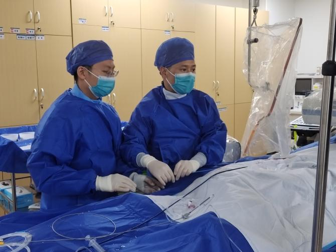 小妲己直播app
首次独立开展AVS，助力高血压精准诊疗