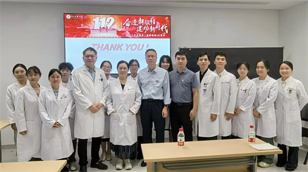 小妲己直播app
病理科邀请学科专家进行授课