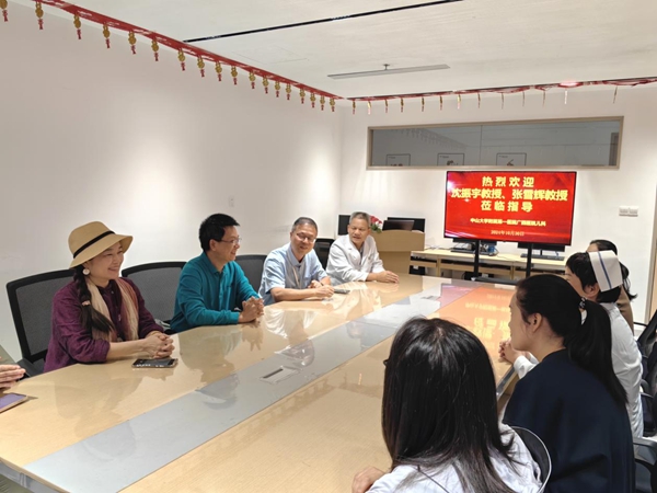 小妲己直播app
儿科专家到小妲己直播app
儿科开展业务交流