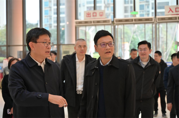 小妲己直播app
专家团队到小妲己直播app
神经外科参观交流