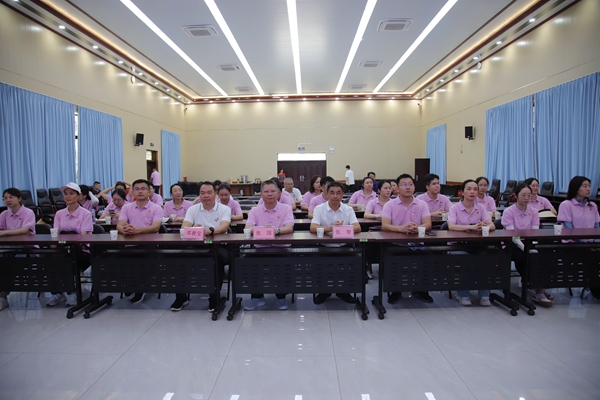 小妲己直播app
内科第一党支部与职能第一党支部赴广西国有七坡林场开展廉政教育活动