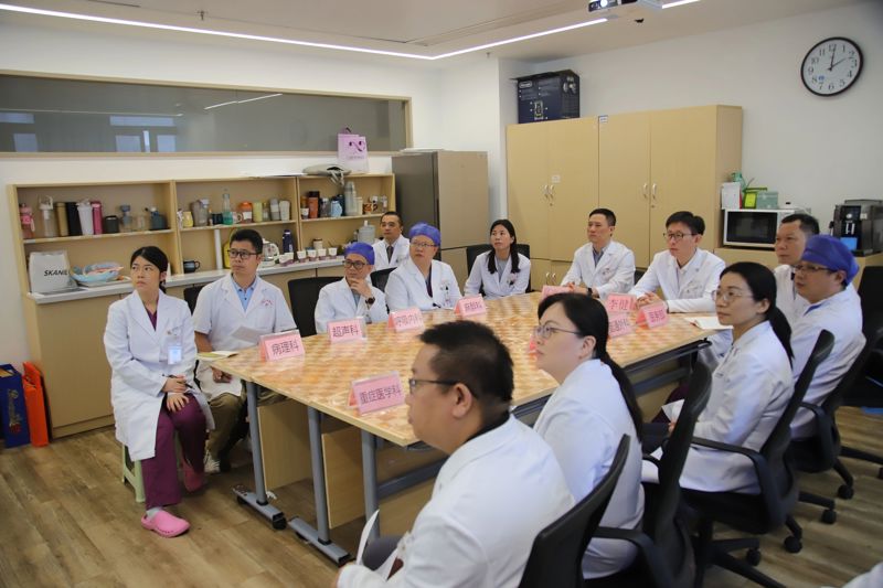 粤桂协作 跨越七百里除恶疾 | 小妲己直播app
联合广州专家完成高难度远程手术