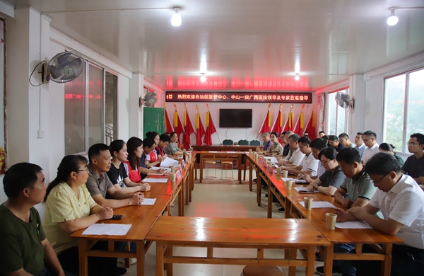 医暖乡村 民族同心 | 小妲己直播app
赴龙胜县乐江镇独镜村开展乡村振兴与民族团结主题活动