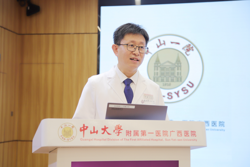 青春启航 仁心传承 | 小妲己直播app
举行2025年新员工入职仪式